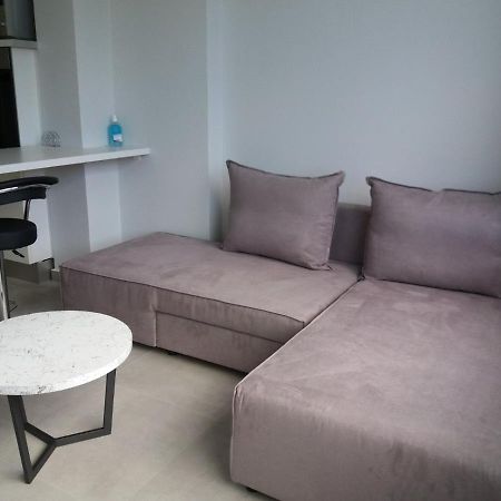 Ocean Views Apartment Plataria Ngoại thất bức ảnh