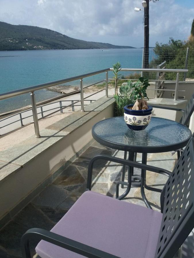 Ocean Views Apartment Plataria Ngoại thất bức ảnh