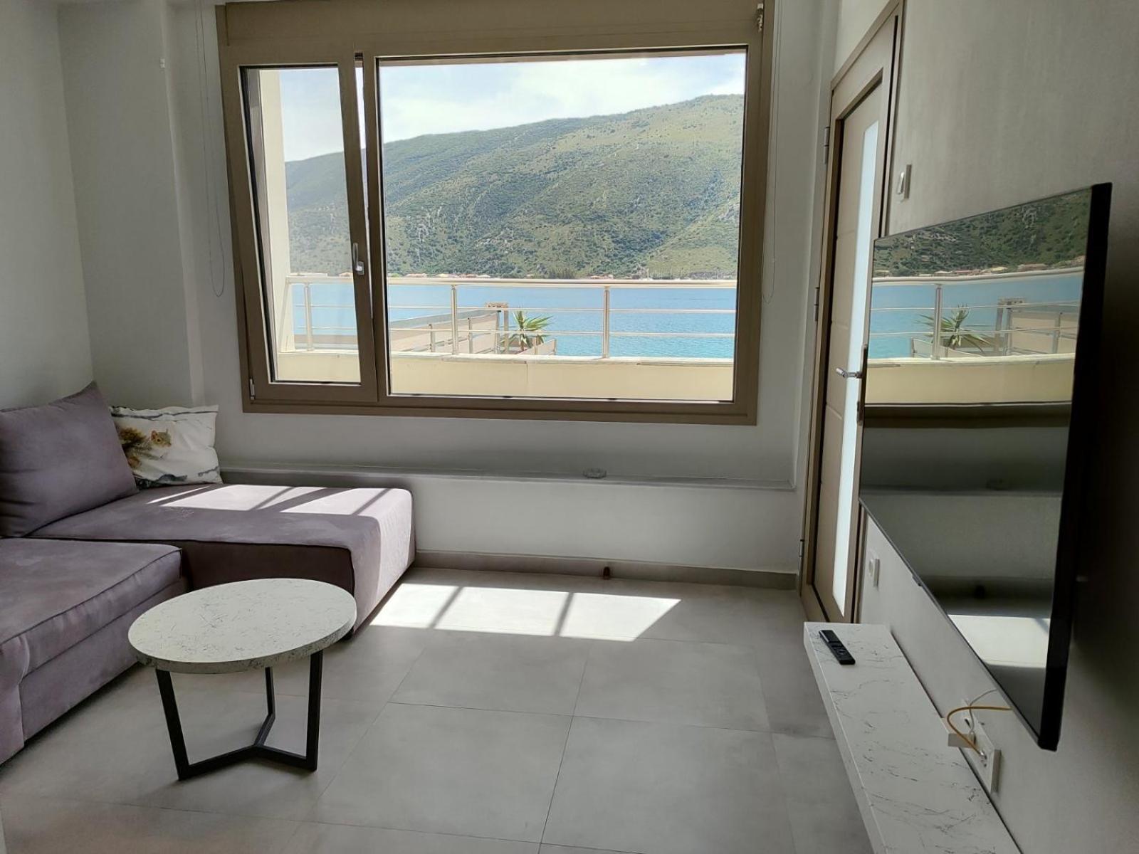 Ocean Views Apartment Plataria Ngoại thất bức ảnh